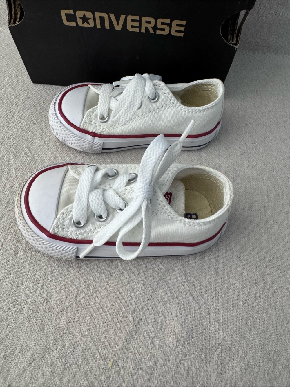 NIB Unisex Infant Converse Kid’s Chuck Taylor All Star Low Top Sneaker - Picture 7 of 10